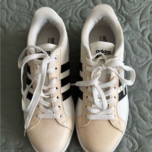 Adidas Neo Women’s Cloud Foam Sneakers